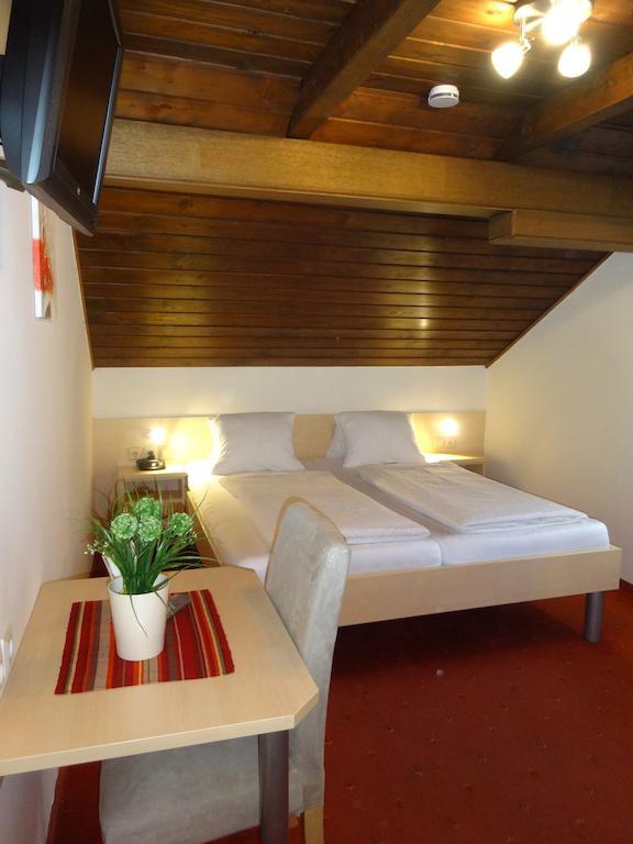 Pension Scherwirt Hotel Graz Værelse billede